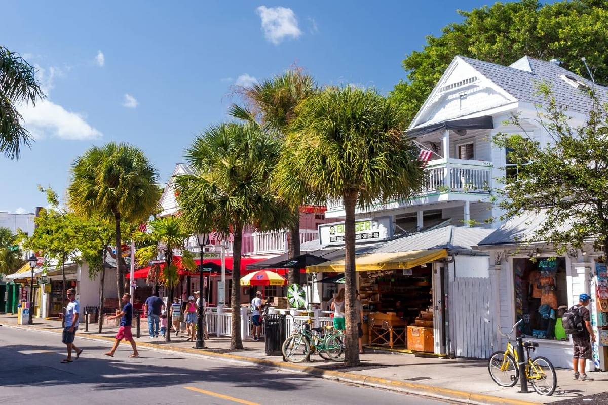 key west hotels near popular duval street