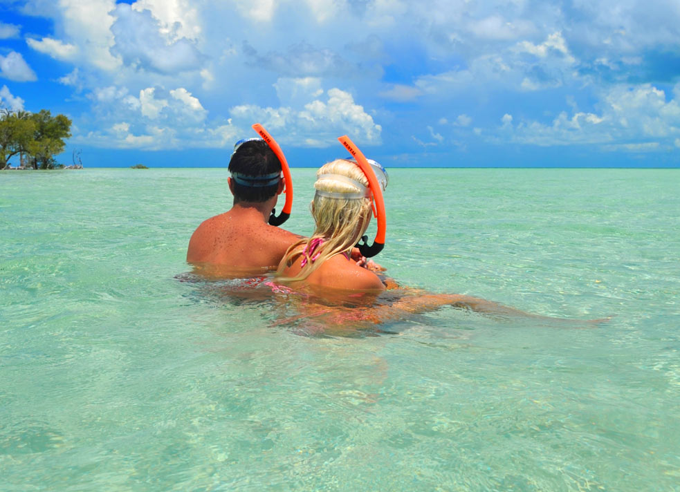 couple snorkeling in key west